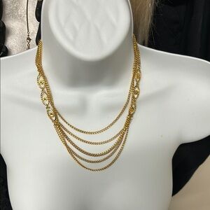 Elegant Gold Chain Necklace vintage monet